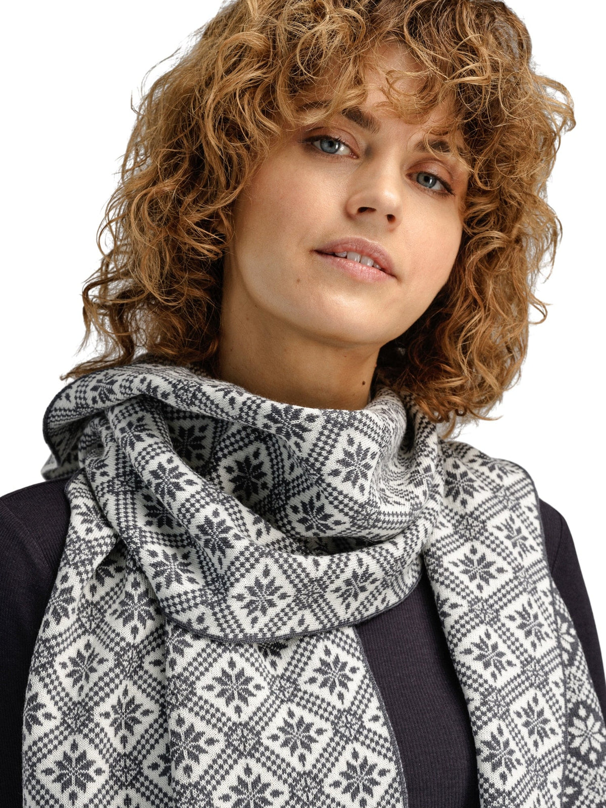 Dale of Norway Christiania Women's Scarf - Merino Wool Grey Offwhite