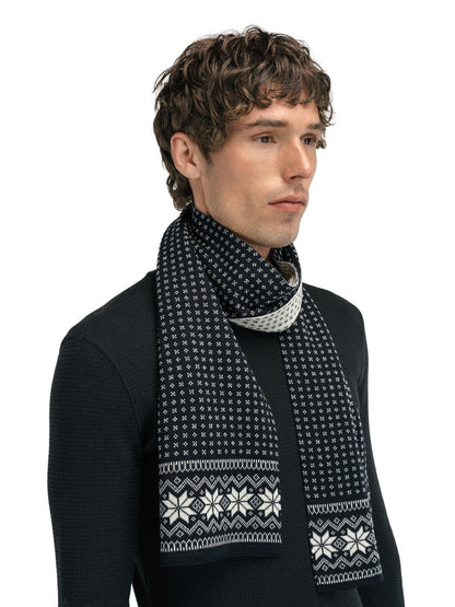 Dale of Norway Garmisch Scarf Black White