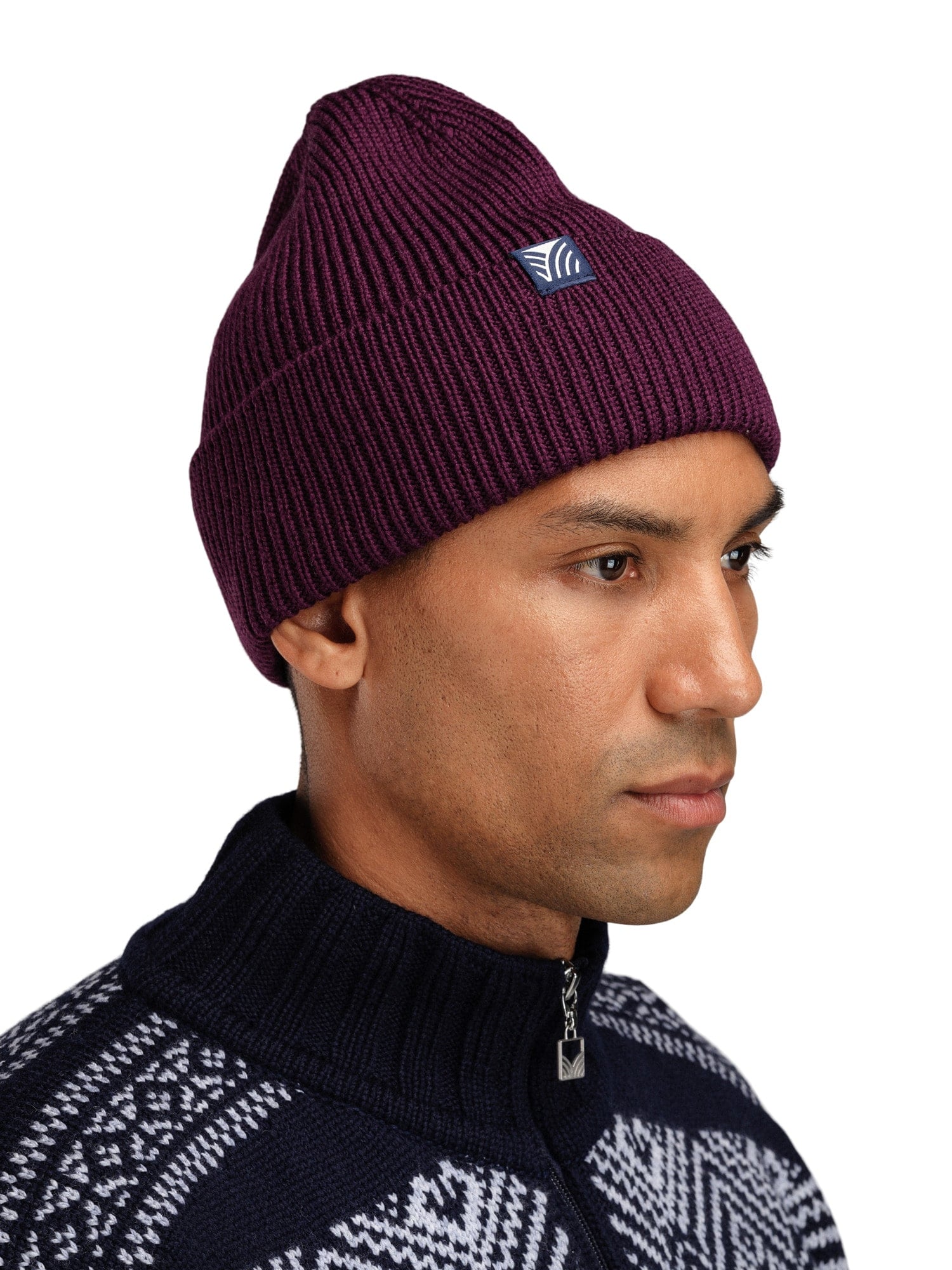 Dale of Norway Bouvet Beanie Wine